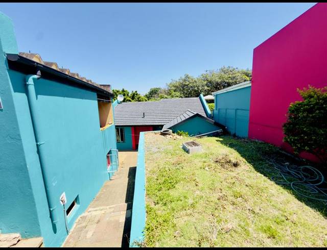 3 BEDROOM HOUSE FOR SALE IN NEWLANDS WEST